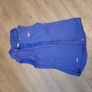 Saucony Lightweight running vest